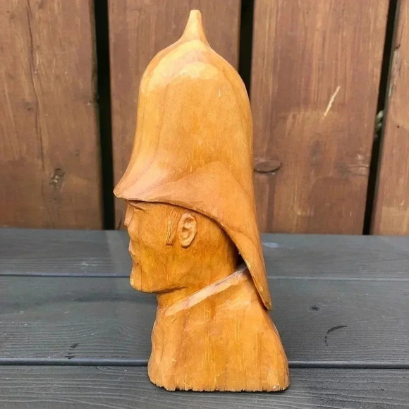 Hand Carved Wooden  Bust - Picture 4 of 7